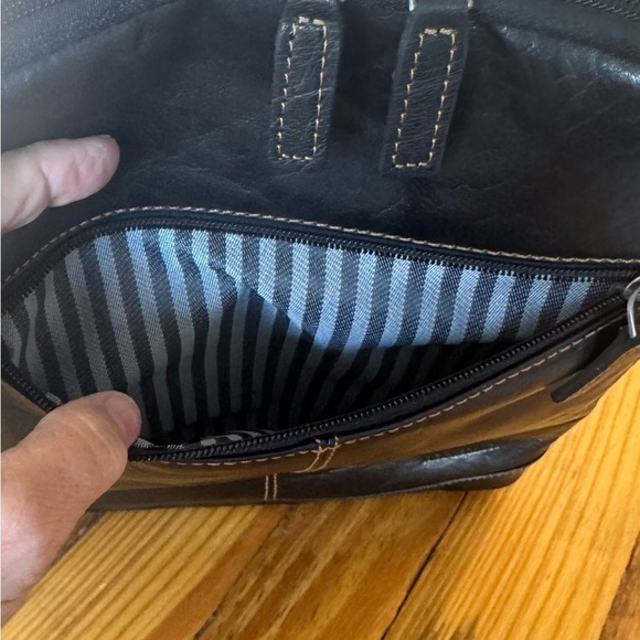 Jack Georges Voyager Collection Black Leather Small Backpack /Crossbody– EUC - Picture 6 of 12